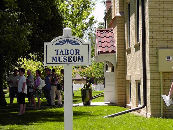 Tabor